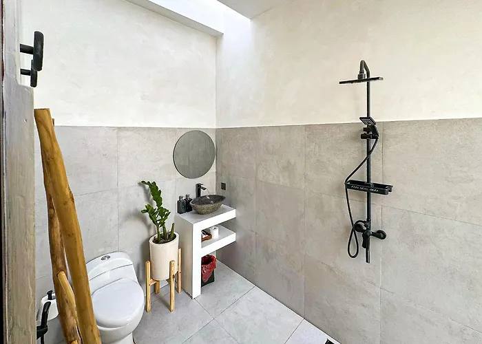 Aesthetic 1br Lala With Private Pool Near Uluwatu -bali Villa *